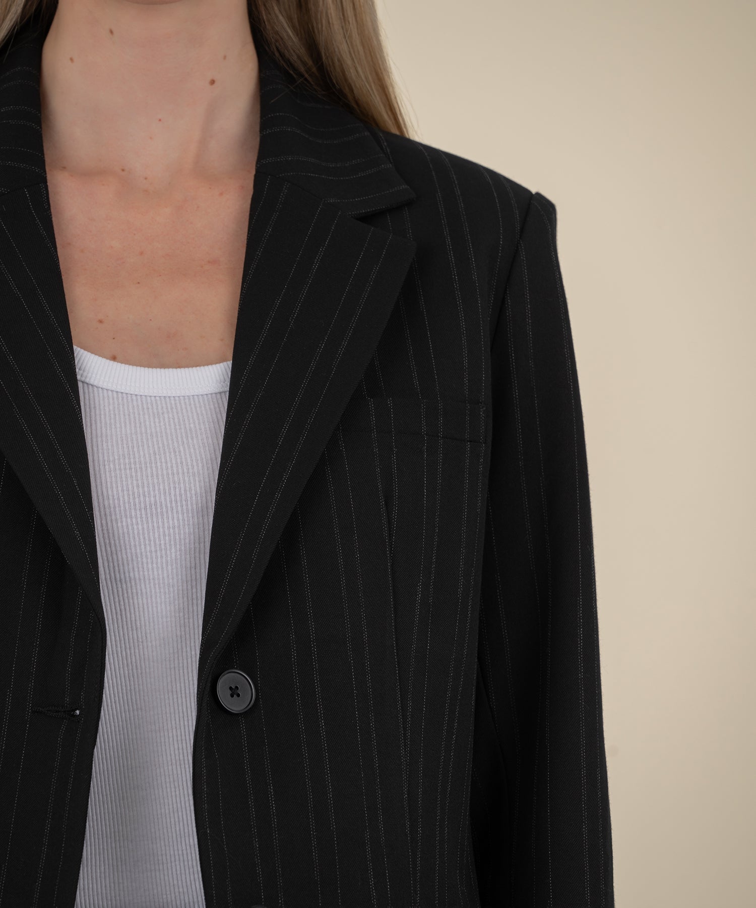 Ellie Blazer