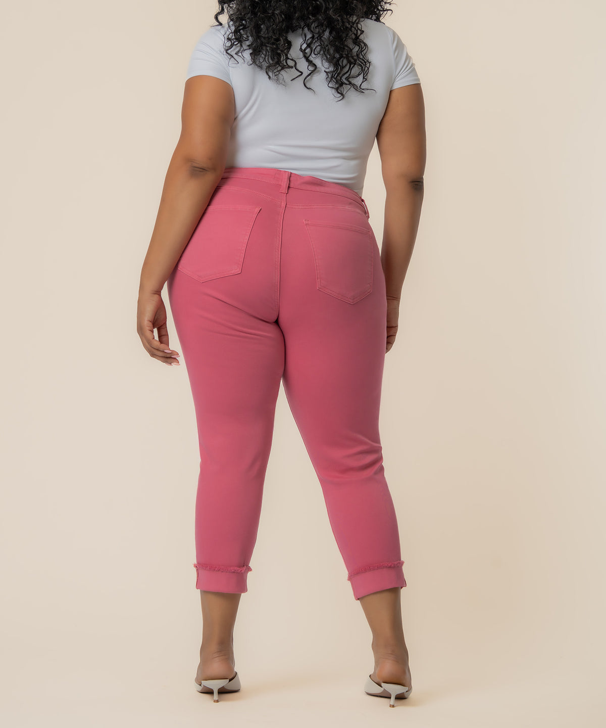 Amy Mid Rise Crop Straight Leg, Plus