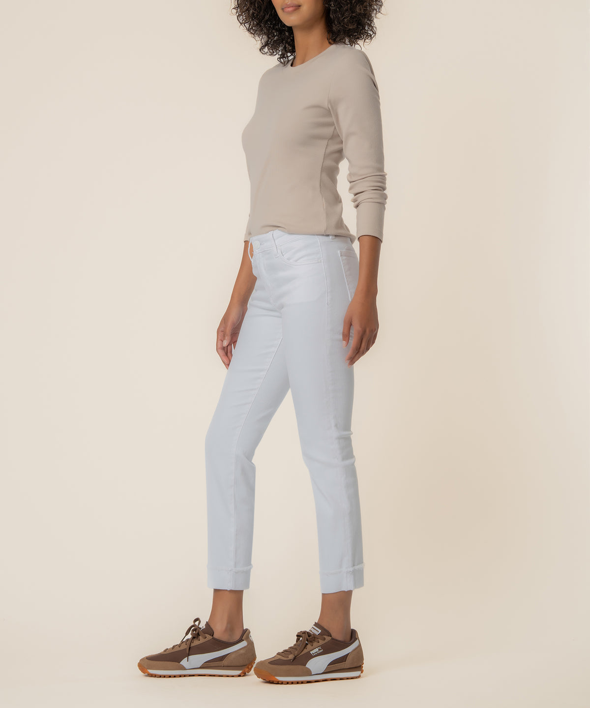 Amy Mid Rise Crop Straight Leg, Petite