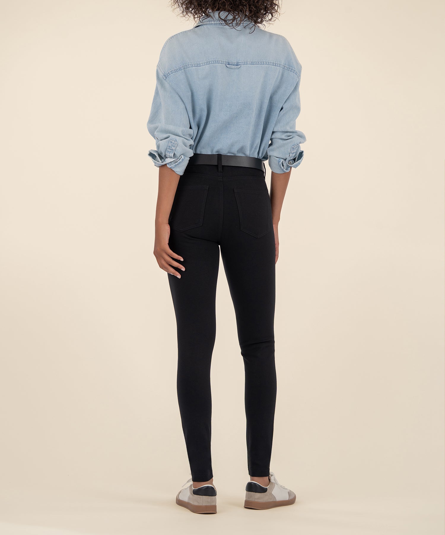 Mia Ponte High Rise Slim Skinny