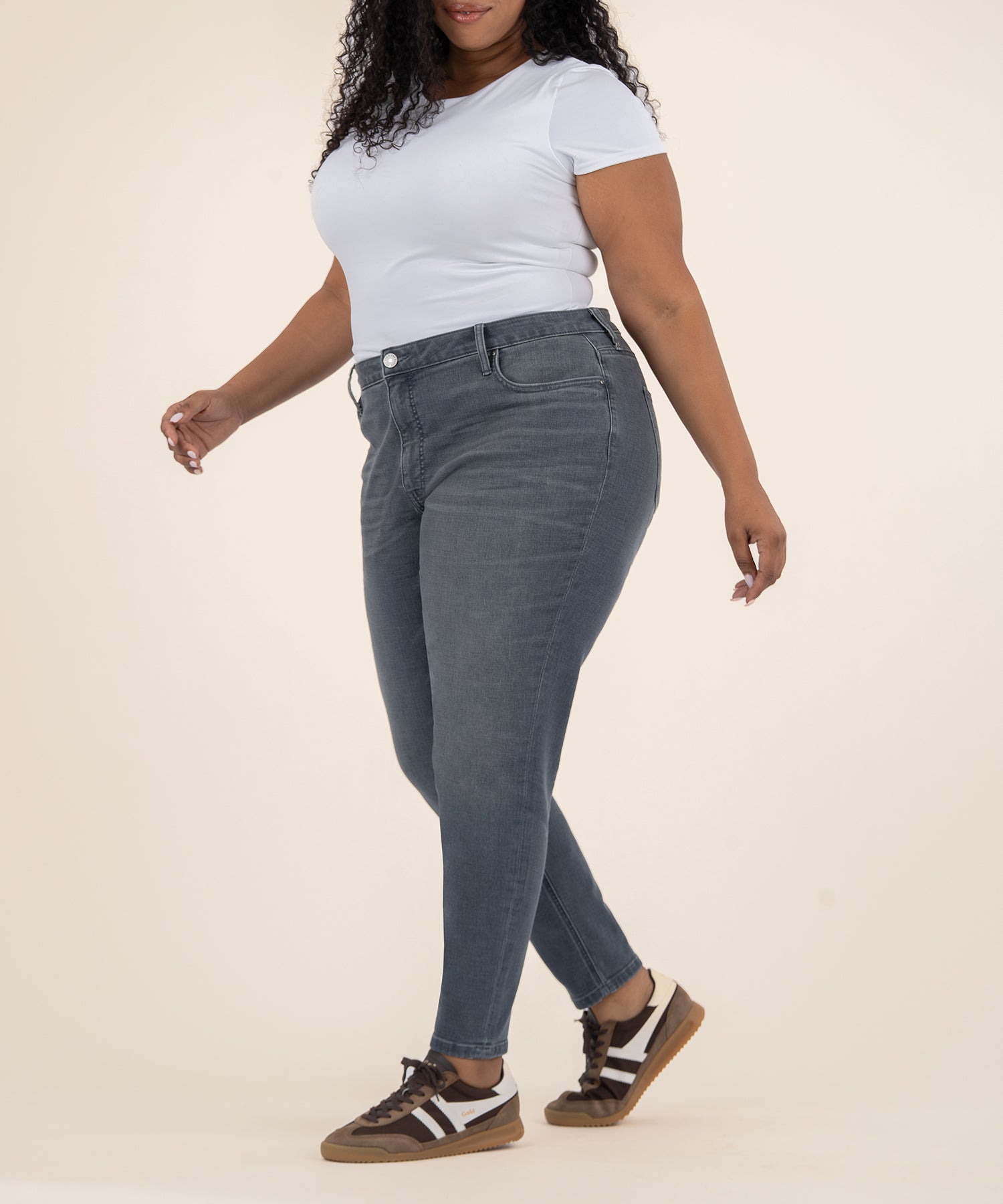 Rachael High Rise Fab Ab Mom  Jean
